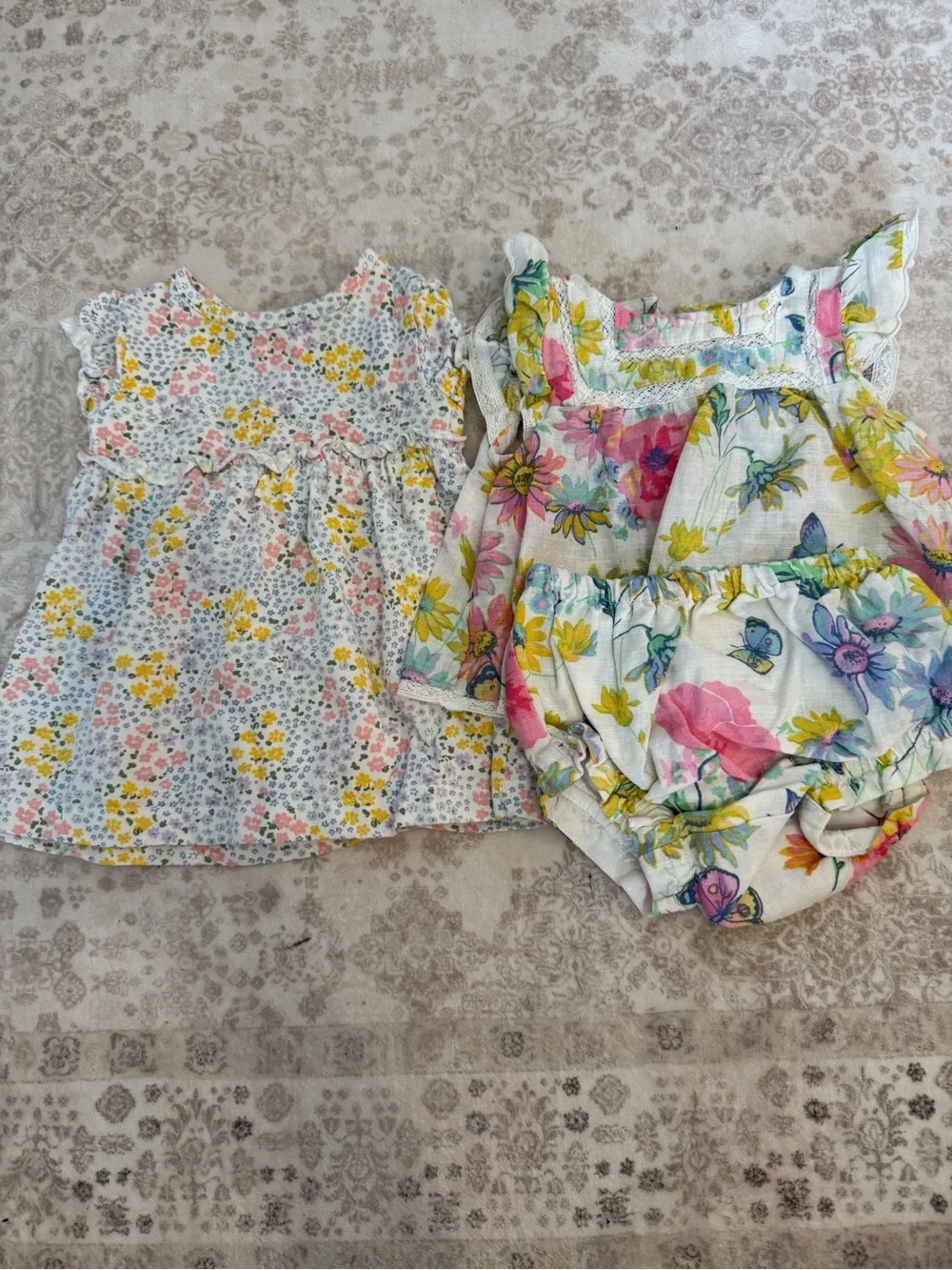 BUNDLE 10 Mixed Baby Girls Clothing Lot - Matching Sets/Outfits